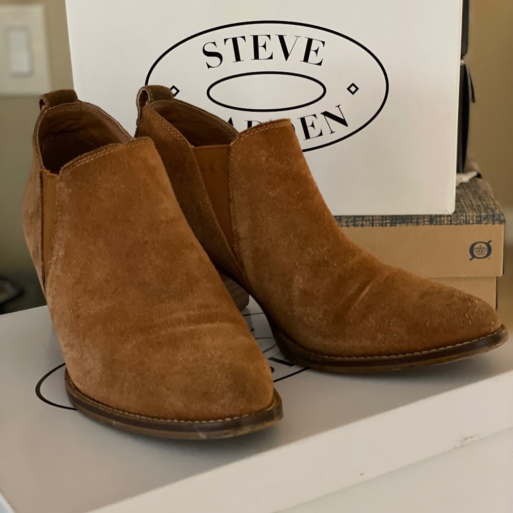 Steve Madden, Rudy, Chestnut Suede Booties, size 8